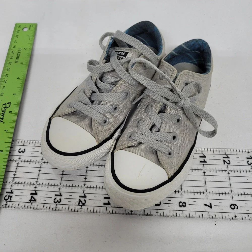 Converse Chuck Taylor All Star Grey Canvas Low Top Junior Sneakers 661913F